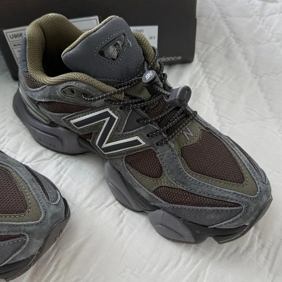 New Balance 9060 Blacktop Dark Moss EU38.5/US7.5 - Picture 4 of 11